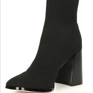 Deltan
Brooklyn Flyknit Stretch Block Heel Sock Booties